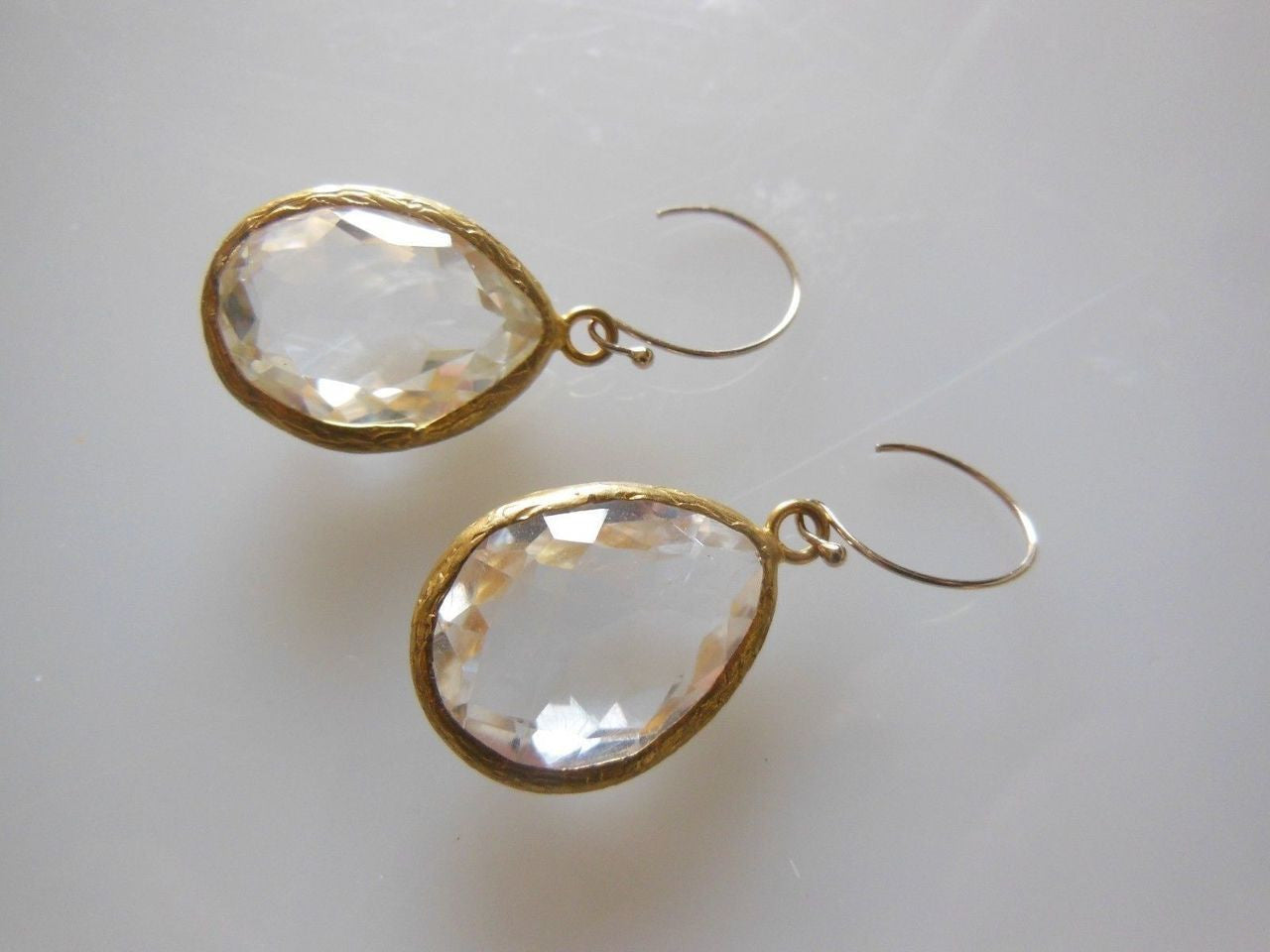 Clear Crystal Drop Earrings.-2