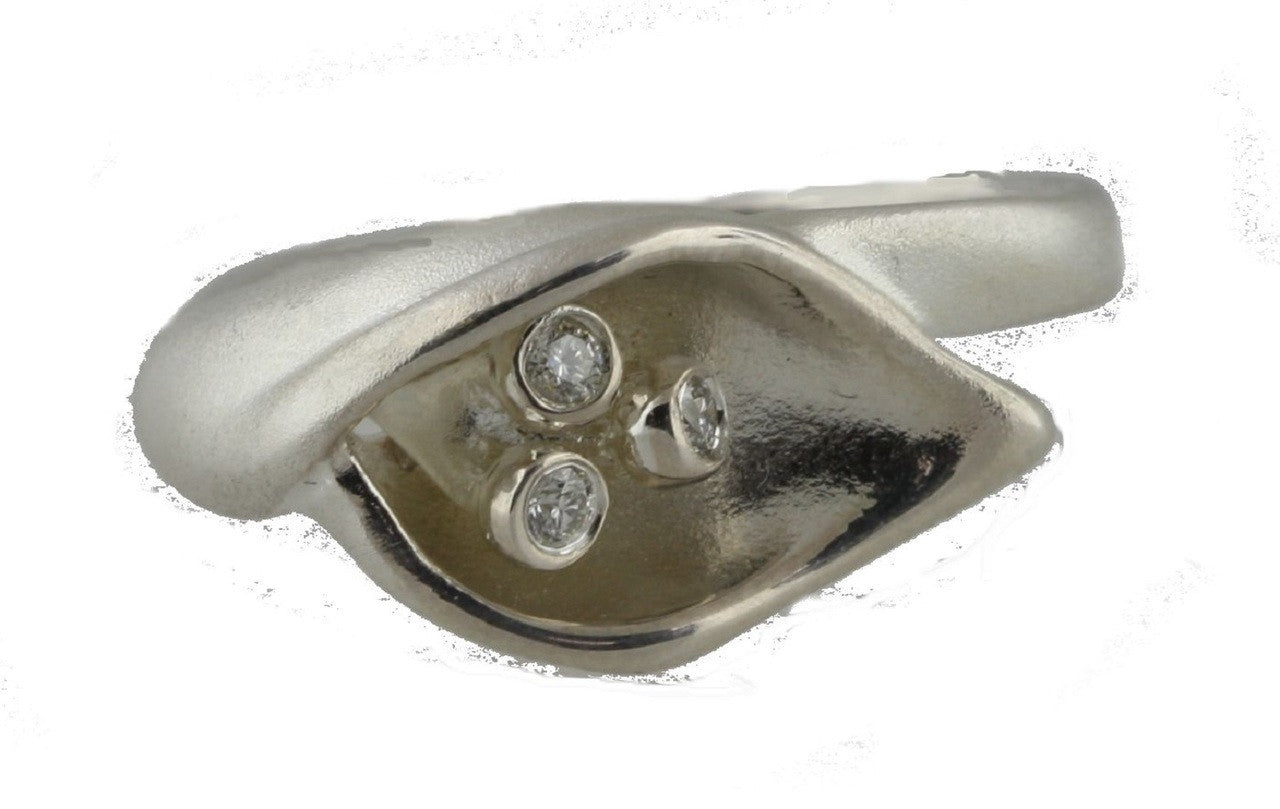 Calla Lily Ring-14K Gold with Diamond Center-11