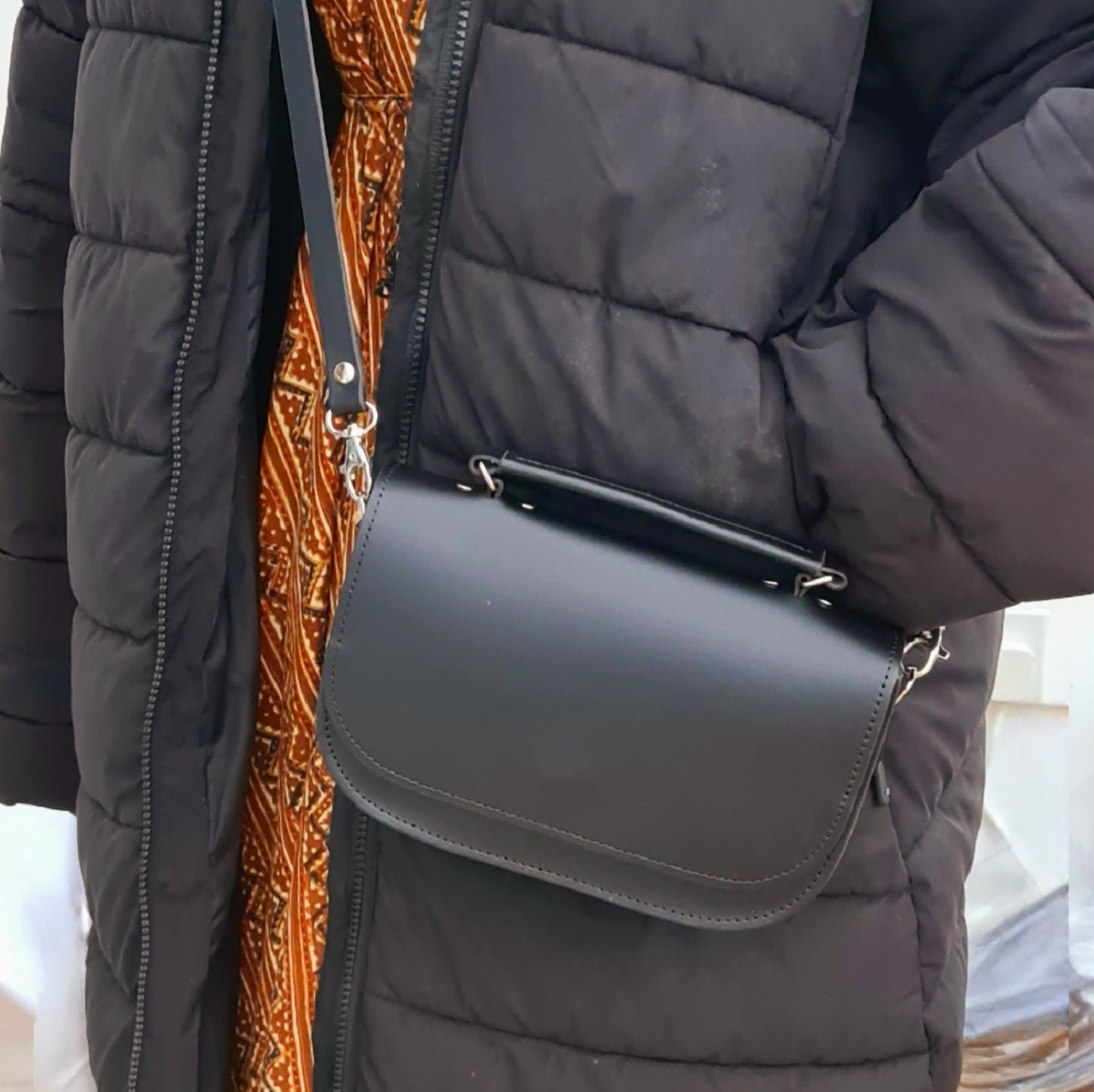 Aura Handmade Leather Bag - Black-4