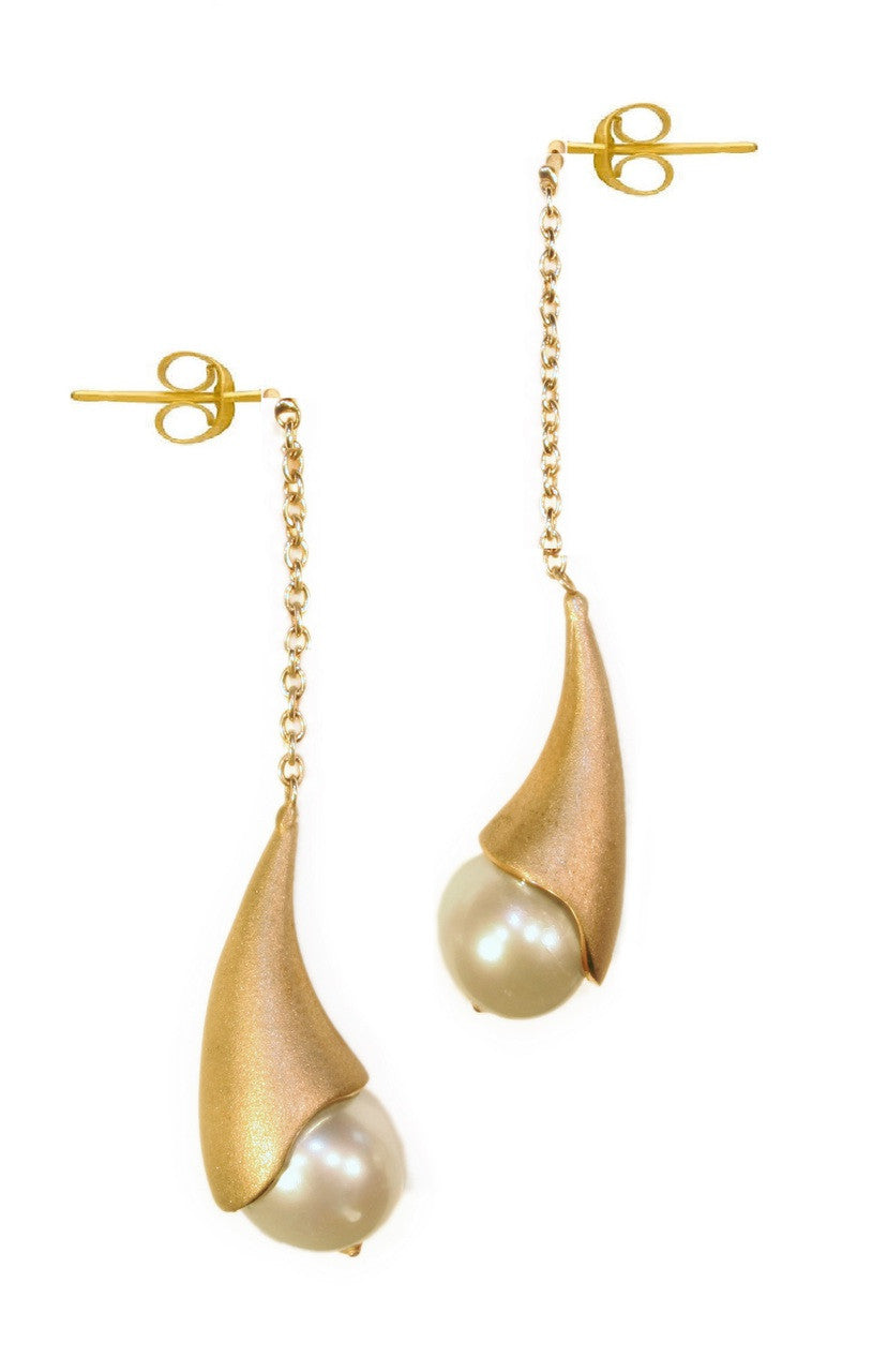 Pearl Drop Earrings-Cones-1