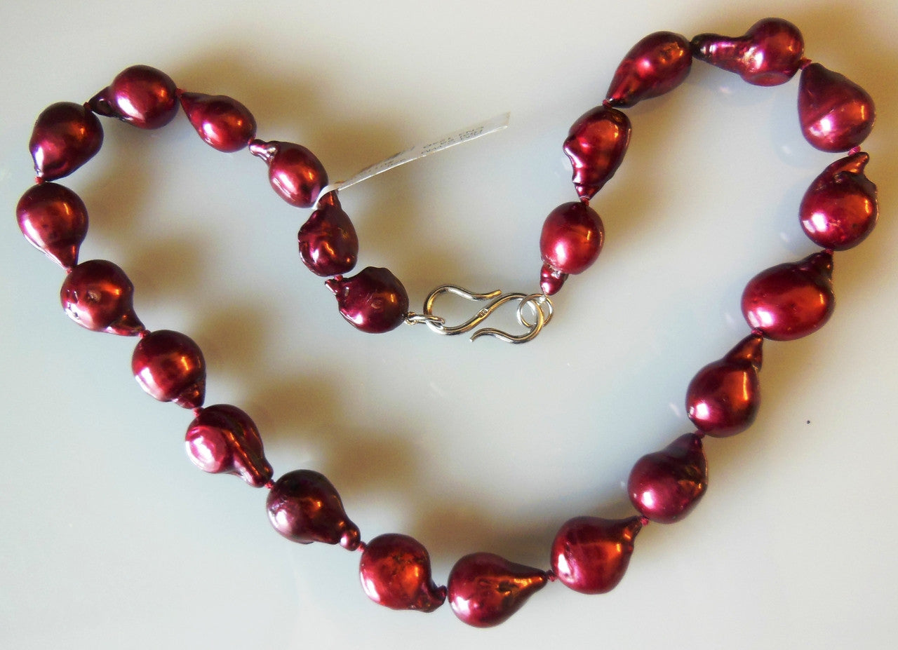 Baroque pearl necklace- Cranberry-1