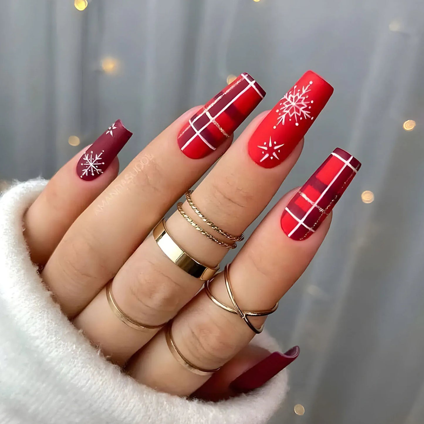 Festive Faux Nails for Holiday Glam