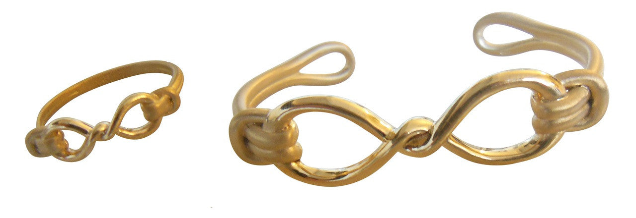 Infinity Knot Ring- 18K Gold. Tied up in infinity possibility.-3