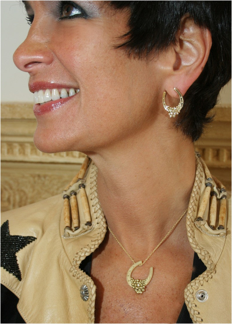 "Lucky You" Equestrian Horseshoe Necklace, 18K Gold, Overflowing with Diamonds.-1