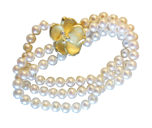 Metal Petals- Pansy Bracelet on pearls-18K  Gold & Diamonds-0