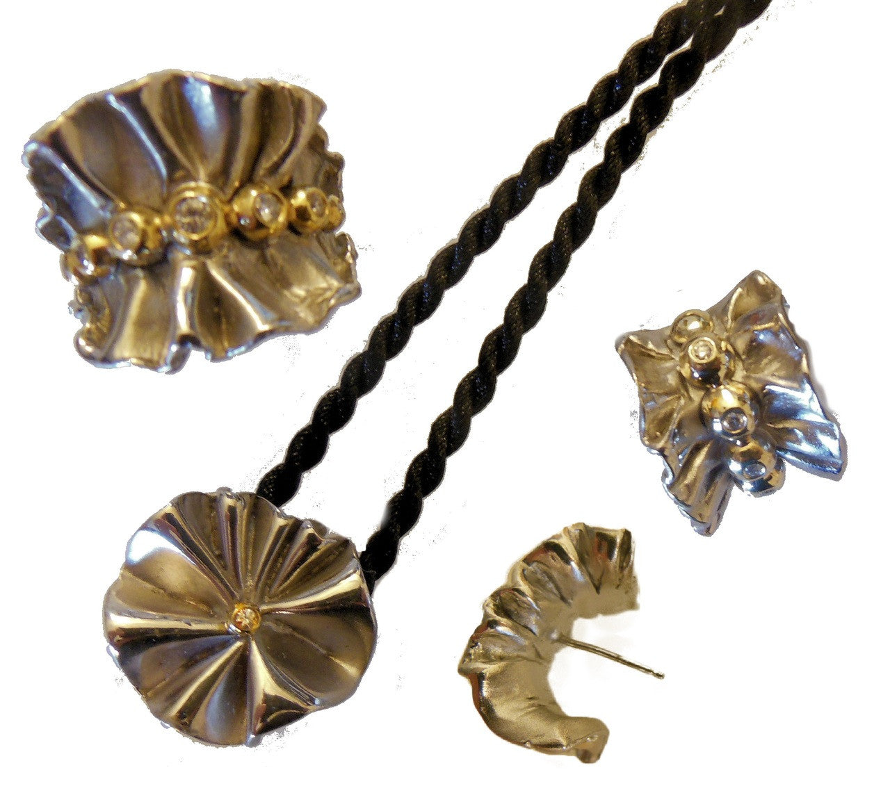 Ruffle Pendant: Single Diamond in 18K Gold Dot Set in Sterling Silver-12