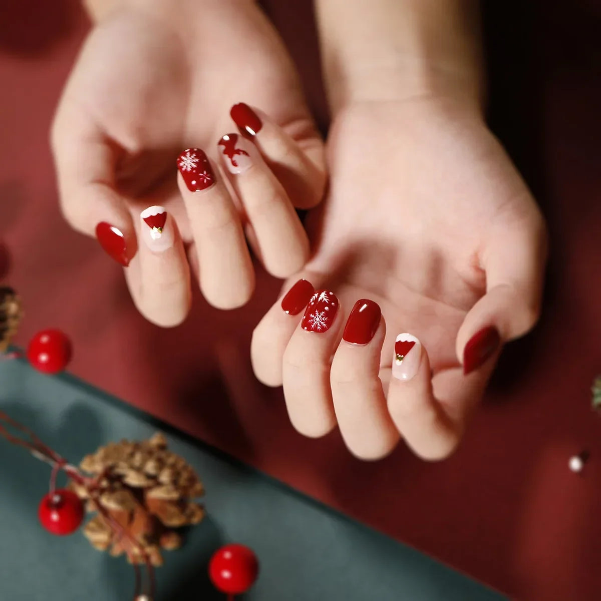 Gold Powder Christmas Fake Nails