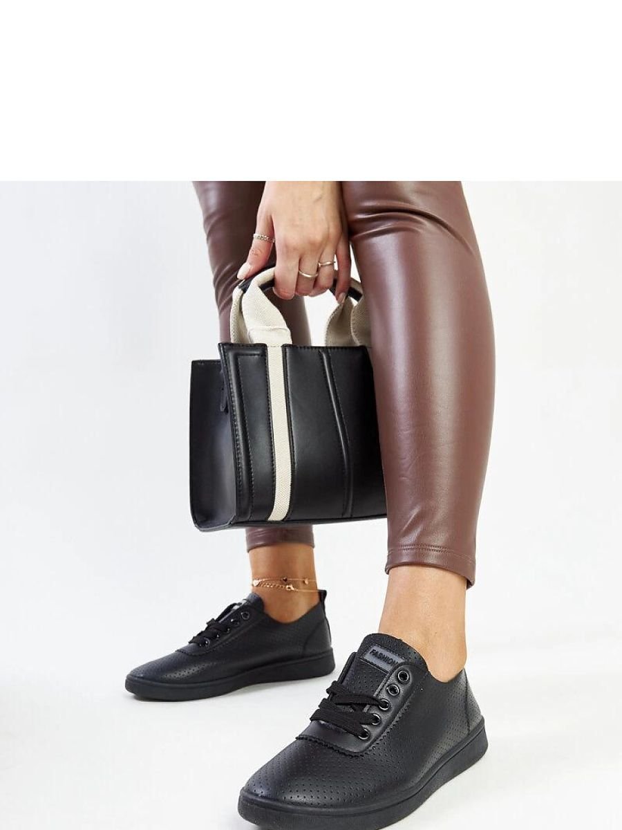 Sneakers model 207448 Solea